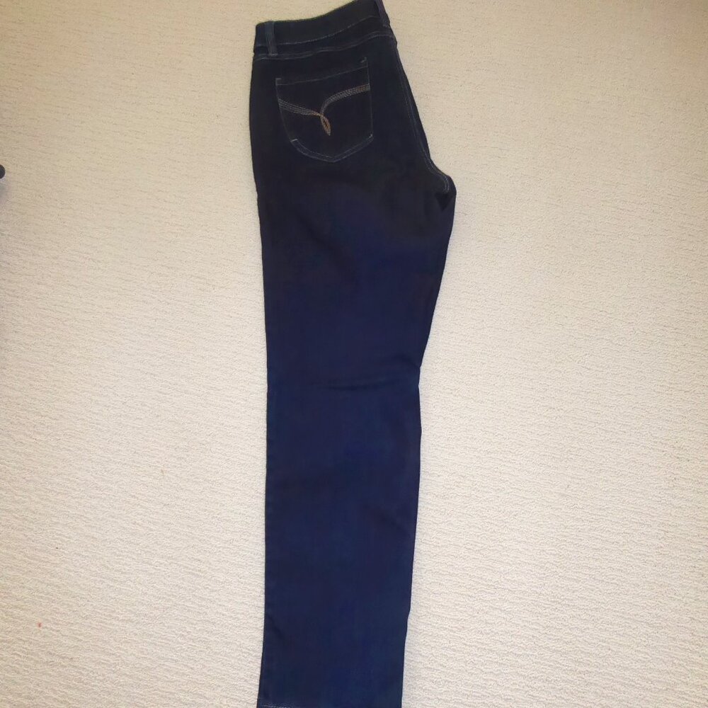 Cleo Straight Fit Jean, Size 10 Petite